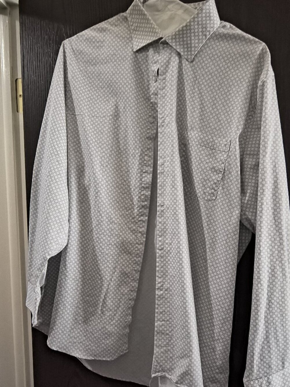 Van Heusen Men's Button Up
